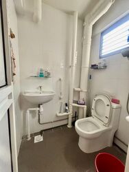 Blk 248 Jurong East Street 24 (Jurong East), HDB 3 Rooms #555296181
